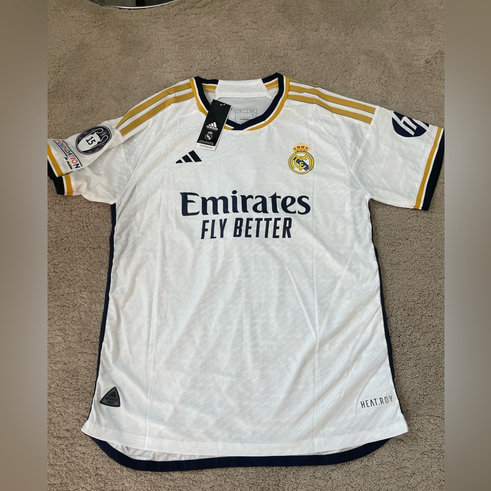 Vini Jr. #7 Jersey New With Tags Size L